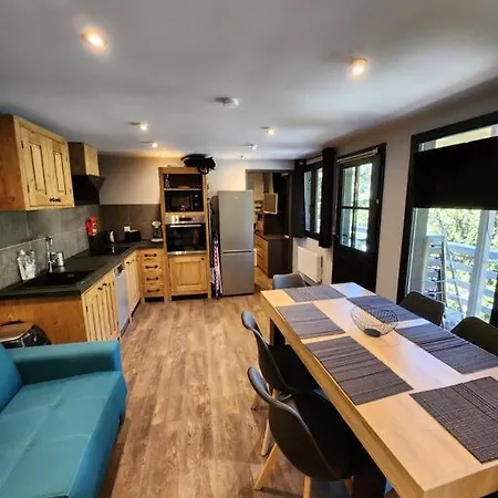 Chalet Les Nids 4.5 *